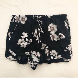 brandy melville floral eves shorts